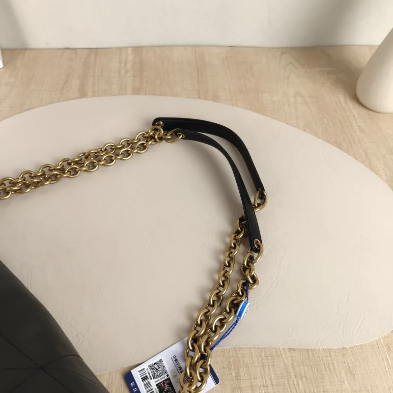 SAINT LAURENT Crossbody Bag Jamie 4.3 Chain Bag Black SL ambskin Large43 × 9 × 29 cm — detail view 3 of 11