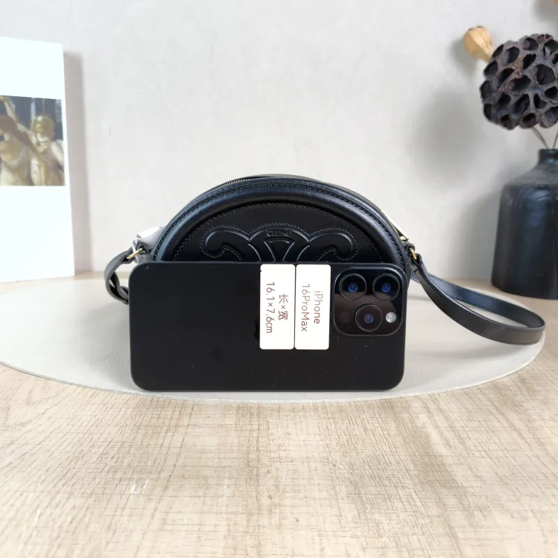 CELINE Crossbody Bag Cuir Triomphe Black Calfskin Small16 × 4 × 12.5 cm — cover view 5 of 5