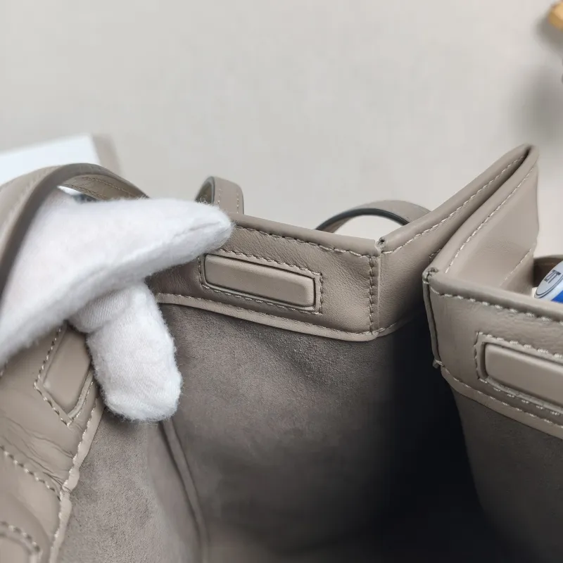 FENDI Crossbody Bag origami Grey Calfskin Mini 18.5 × 15 × 15 cm — detail view 6 of 11