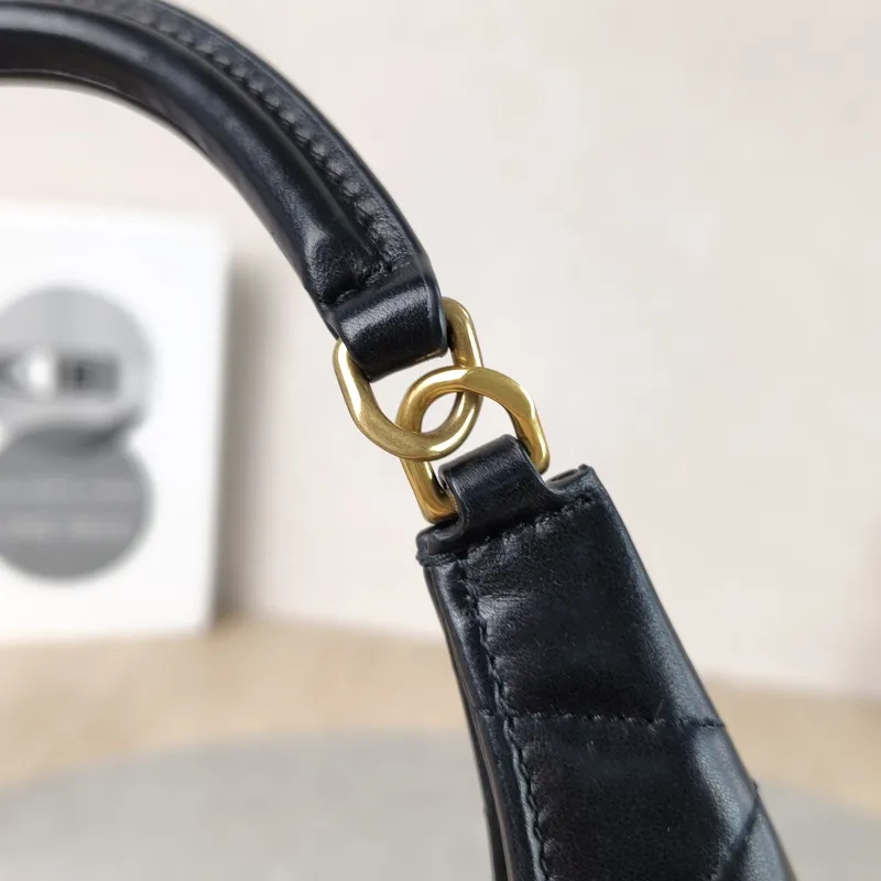 SAINT LAURENT Shoulder Bag Black Lambskin One Size 20 × 3 × 21 cm — detail view 12 of 13