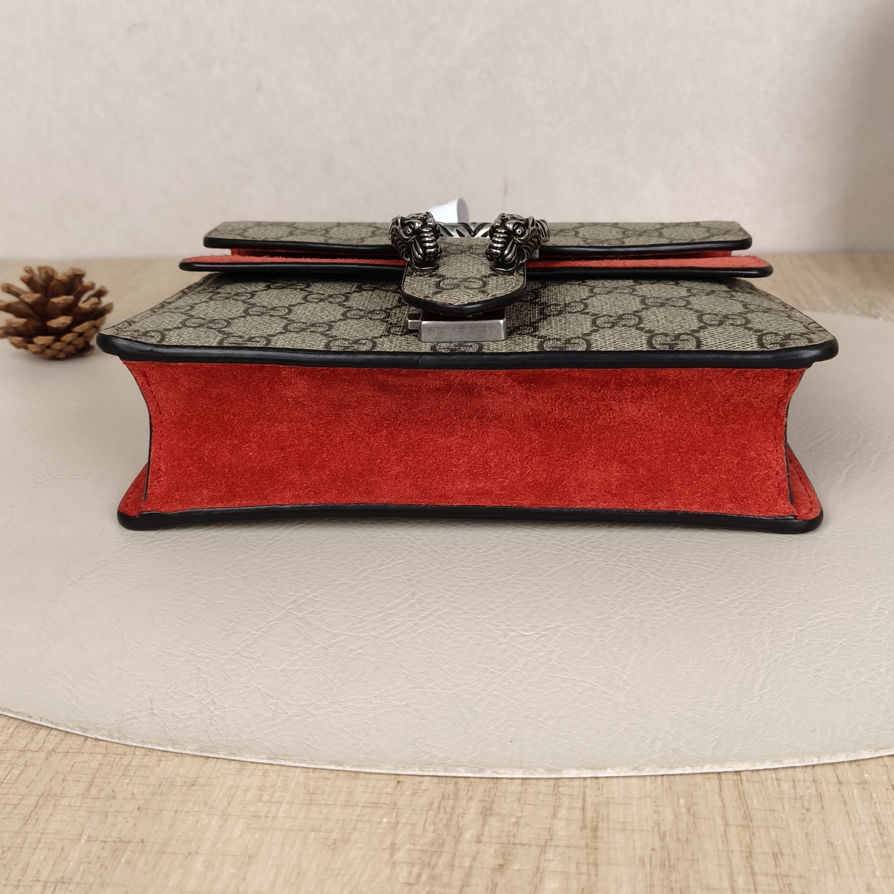 GUCCI Shoulder Bag Dionysus Red PV Cmini20 × 5 × 15.5 cm — cover view 2 of 8