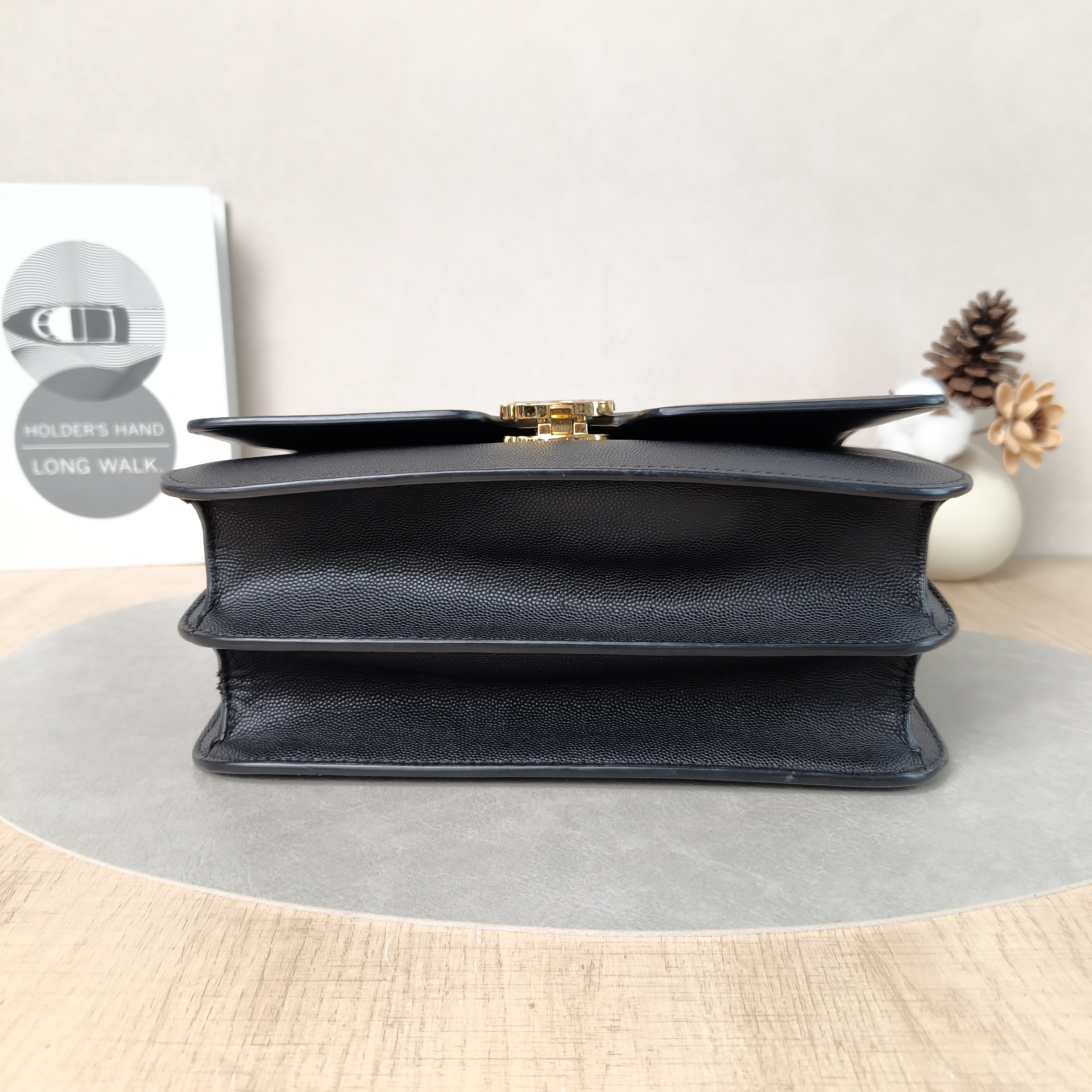BURBERRY Crossbody Bagtb Collection Crossbody Bag Black Calfskin One Size25 × 9 × 19 cm — cover view 5 of 5