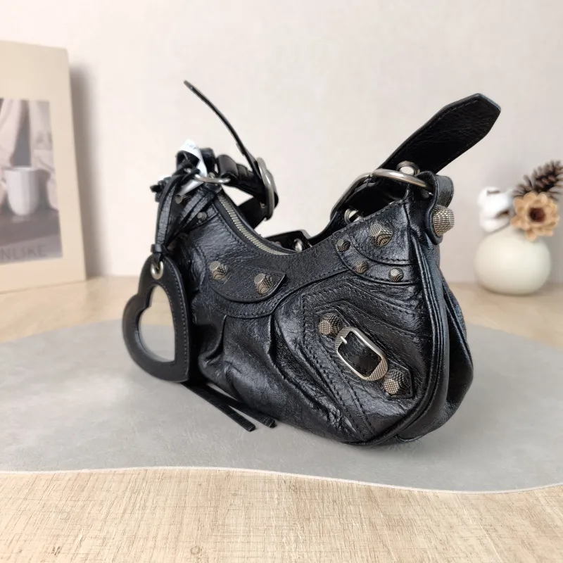 BALENCIAGA Crossbody Bag LE CAGOLE Black Lambskin XS 26 × 7 × 16 cm — cover view 2 of 6