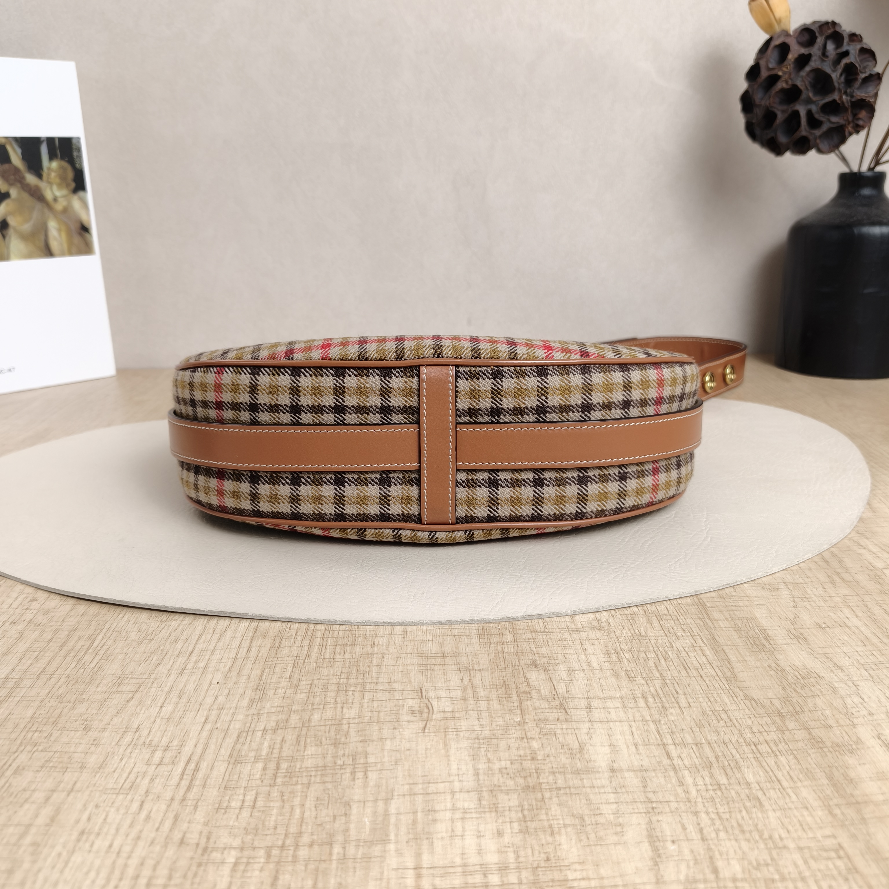 CELINE Shoulder Bag AVA Colorblock Calfskin Medium23 × 6 × 13.5 cm — cover view 2 of 5