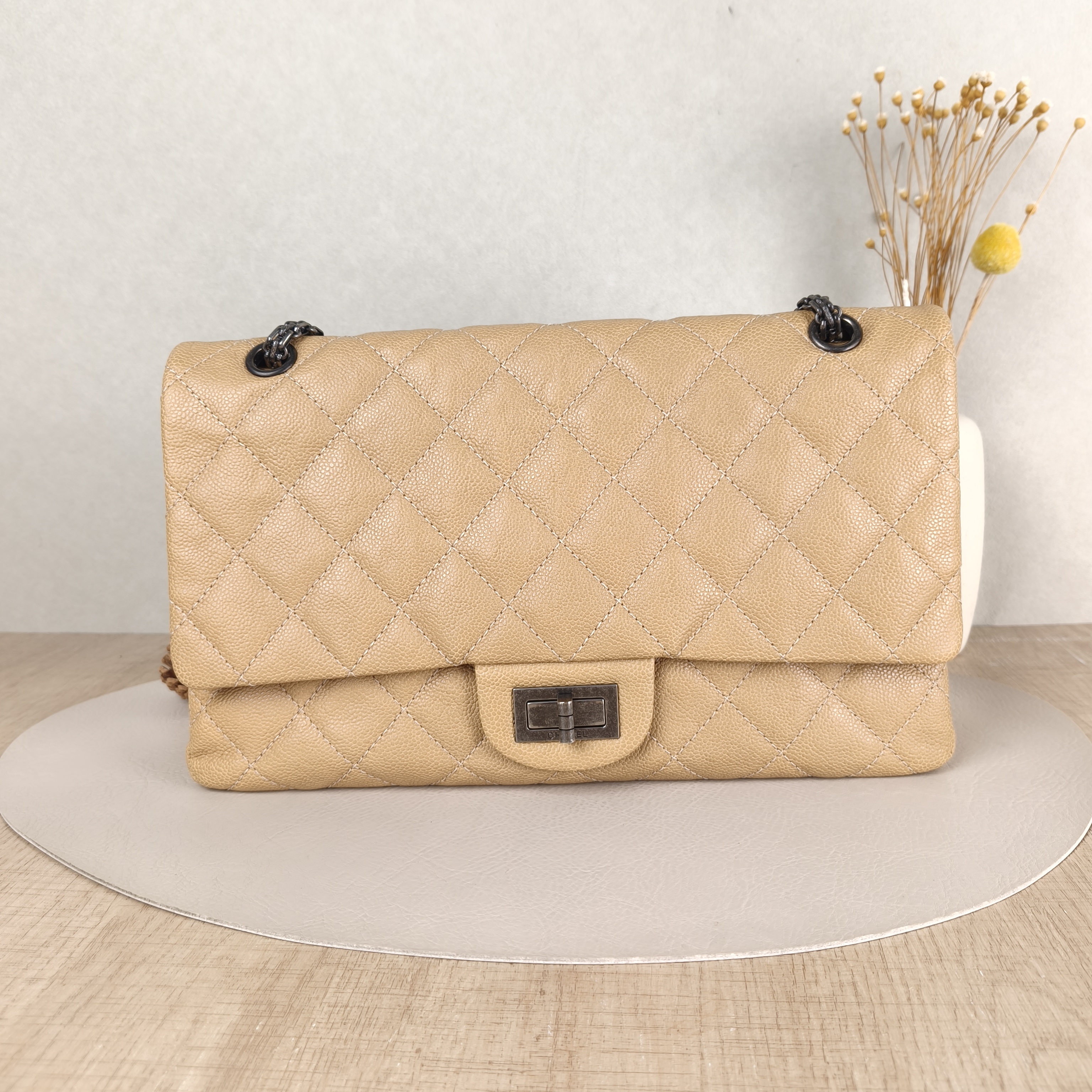 Chanel Crossbody Bag2.55Taupe Calfskin Large31.5 × 10 × 20 cm