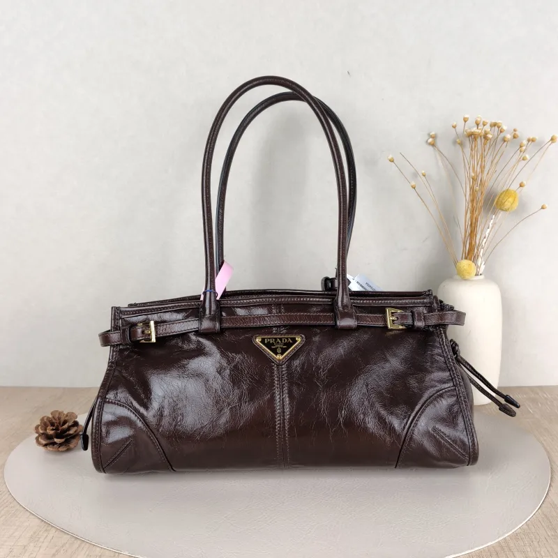 PRADA Shoulder Bag Bonnie Soft Lux Waxed Leather Calfskin Medium32 × 12 × 15.5 cm