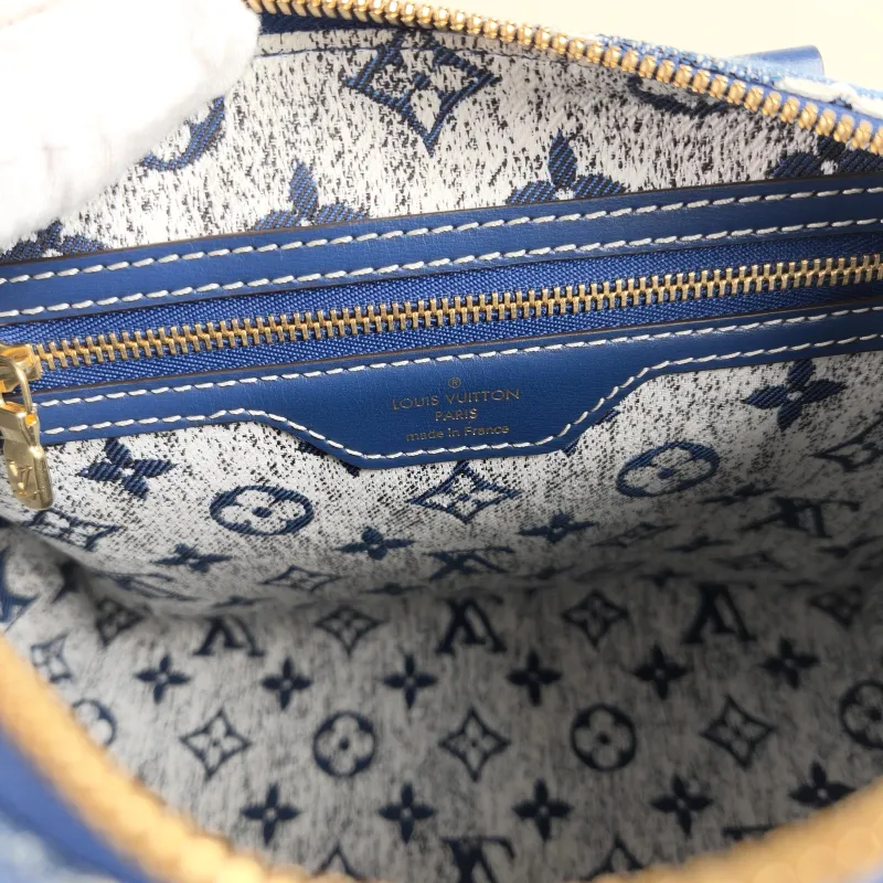 Louis Vuitton Crossbody Bag Speedy25 Blue Medium 25 × 15 × 19 cm — detail view 7 of 11