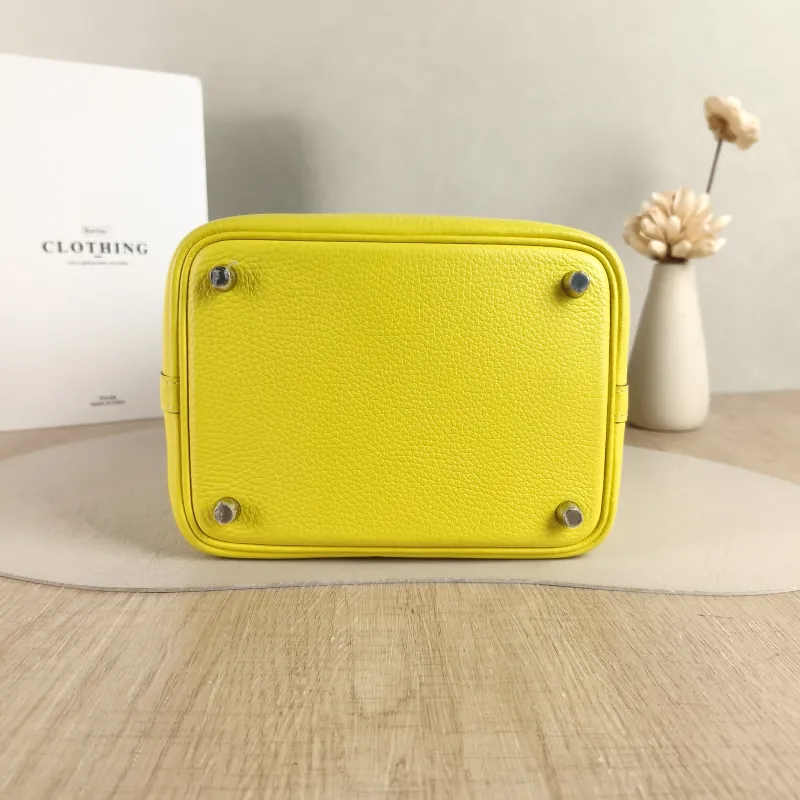 Hermès Top Handle Bag Picotin Lock 18 18 9R TC Calfskin Small 18 × 13 × 18 cm Y — cover view 5 of 6