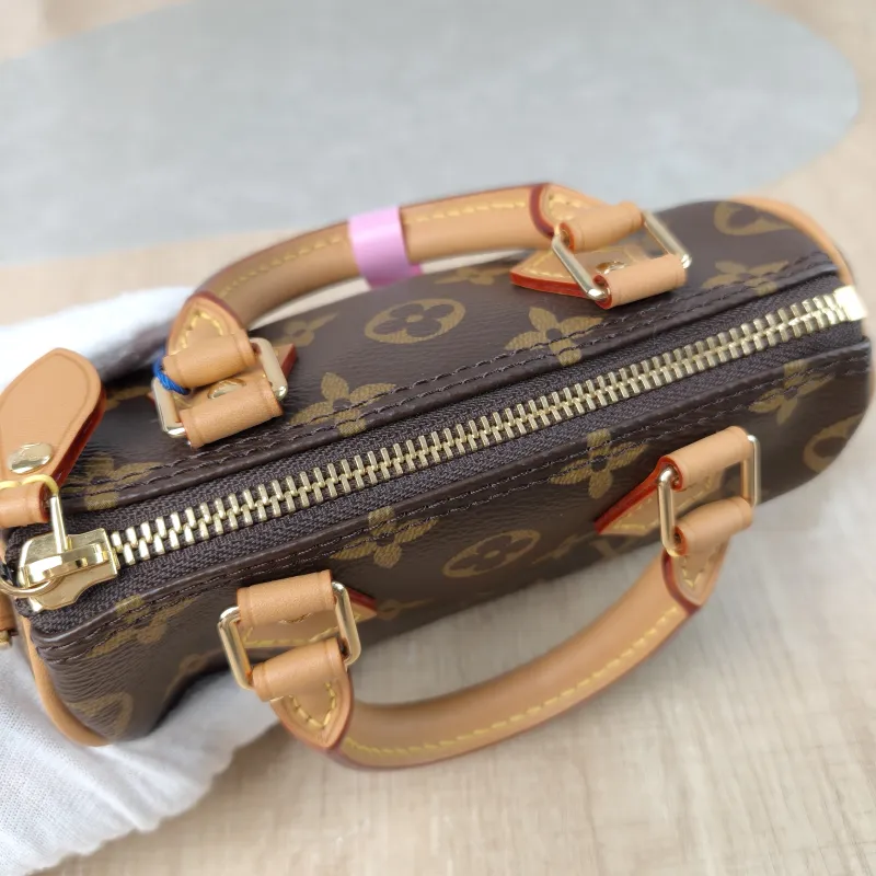 Louis Vuitton Crossbody Bag Speedy Nano Shoulder Strap PVC nano 16 × 7.5 × 10 cm — detail view 11 of 11