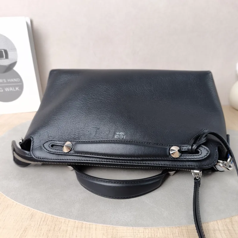 FENDI Crossbody Bagby the way Black Calfskin Medium28 × 13 × 17 cm — detail view 10 of 14