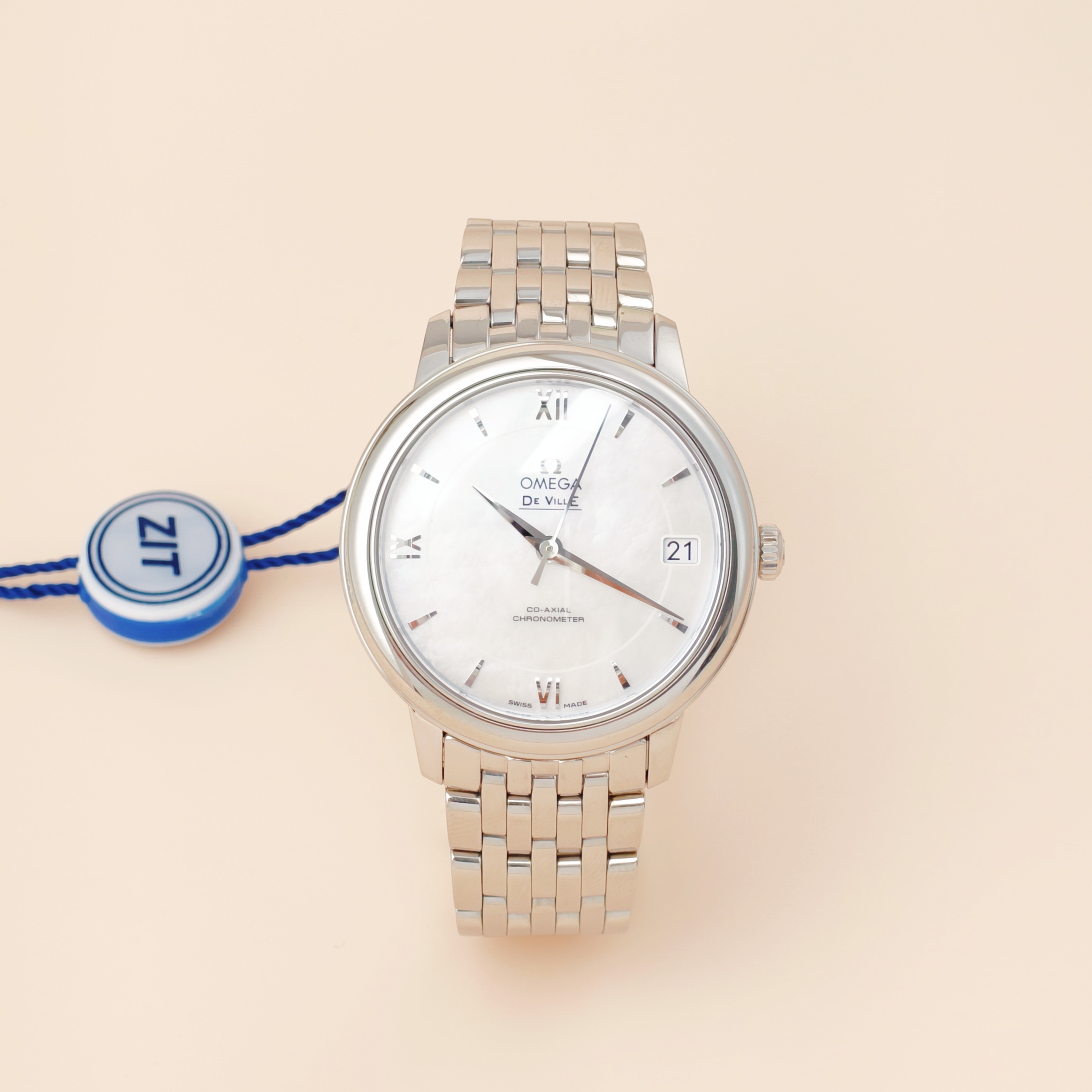 OMEGA Watch Collection Watch White Mother-of-Pearl One Size32.7mm