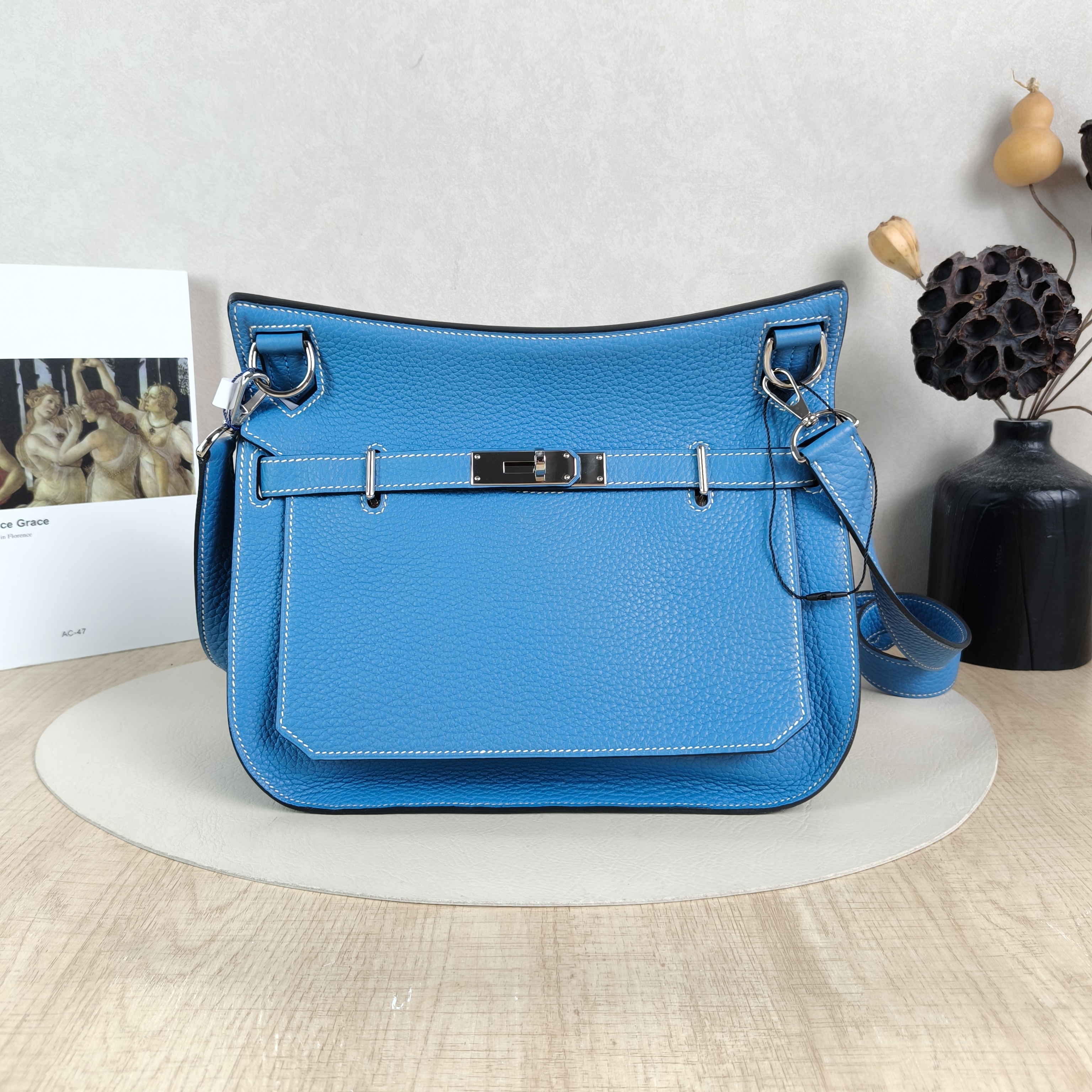 Hermès Crossbody Bag Jypsiere 28 TC Calfskin Small28 × 12.5 × 23.5 cm