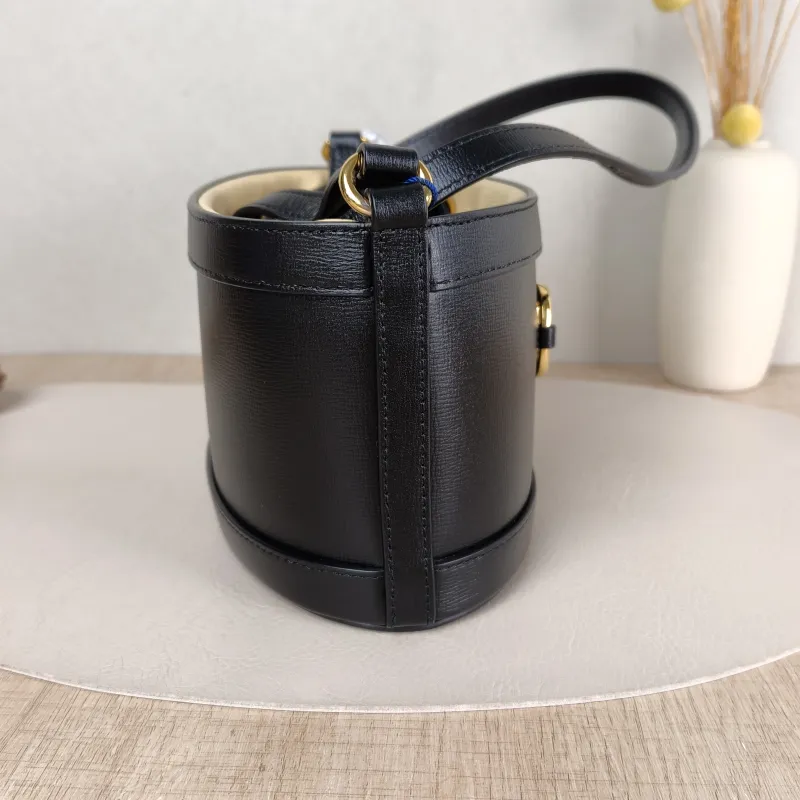 GUCCI Crossbody Bag horsebit 1955 Crossbody Bag Black Calfskin One Size 22 × 12 × 25 cm — detail view 11 of 11