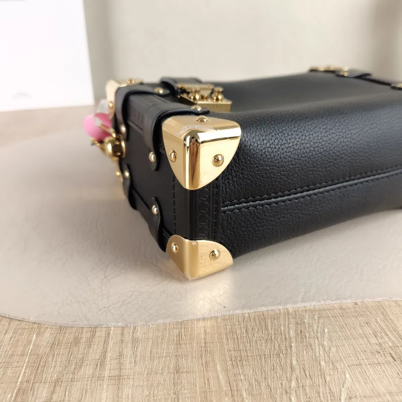 Louis Vuitton Crossbody Bag Side Trunk Box Black Calfskin Small 19 × 7.5 × 12.5 cm — detail view 4 of 10