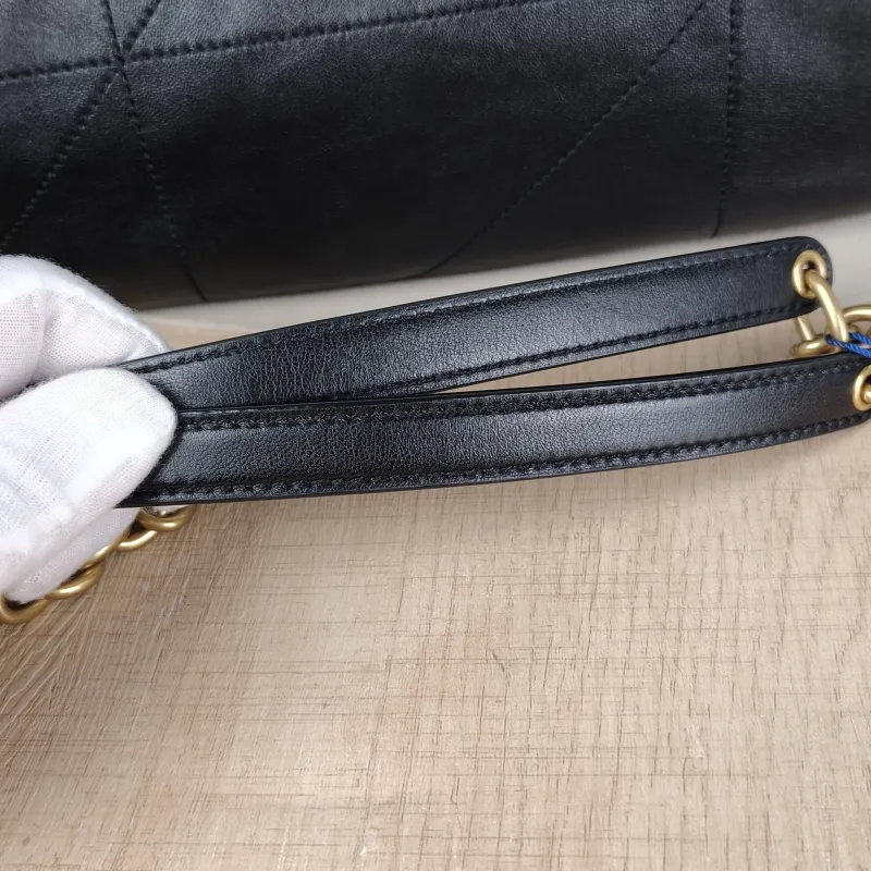 SAINT LAURENT Crossbody Bag Jamie 4.3 Chain Bag Black SL ambskin Large43 × 9 × 29 cm — detail view 3 of 13