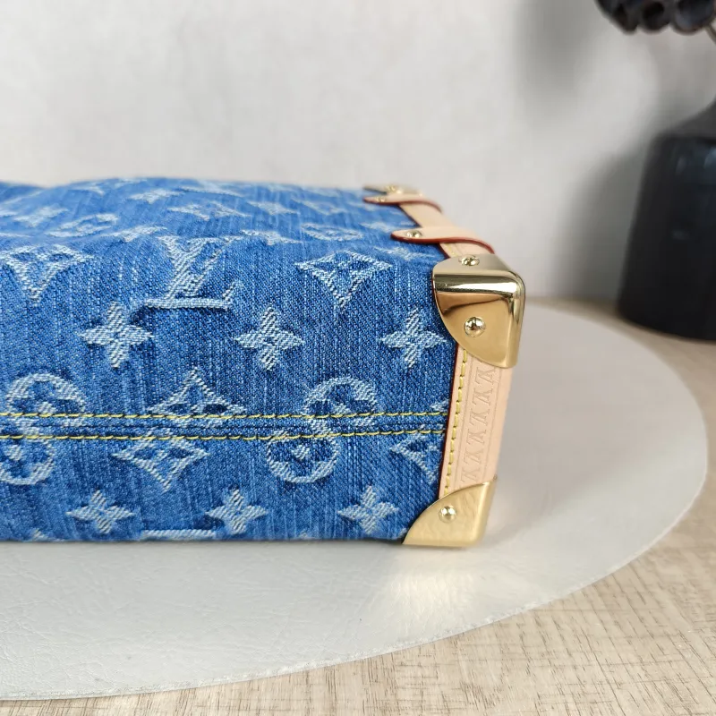 Louis Vuitton Shoulder Bag Side Trunk Box Blue Medium 23.5 × 8.5 × 16 cm — detail view 8 of 12
