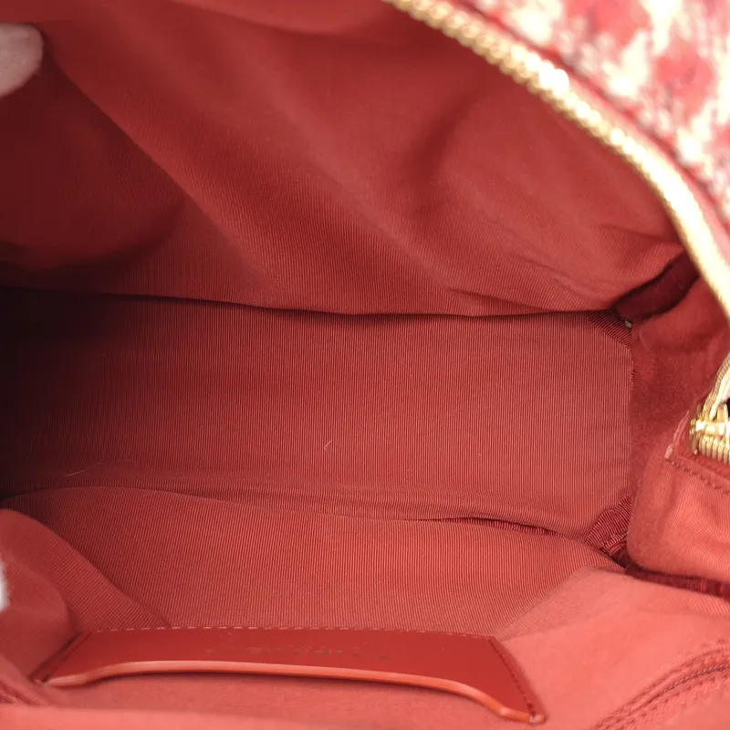 Chanel Backpack Collection Backpack Red One Size 23 × 9 × 23 cm — detail view 3 of 12