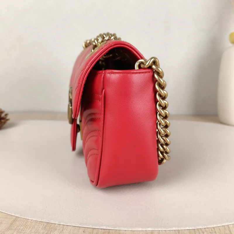 GUCCI Crossbody Bag GG Marmont Small Marmont 22Red Calfskin Small22 × 6 × 13 cm — detail view 13 of 13