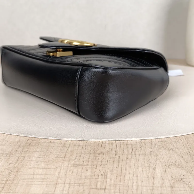 GUCCI Crossbody Bag GG Marmont Small Marmont 22Black CC alfskin Small22 × 6 × 13 cm — detail view 6 of 14