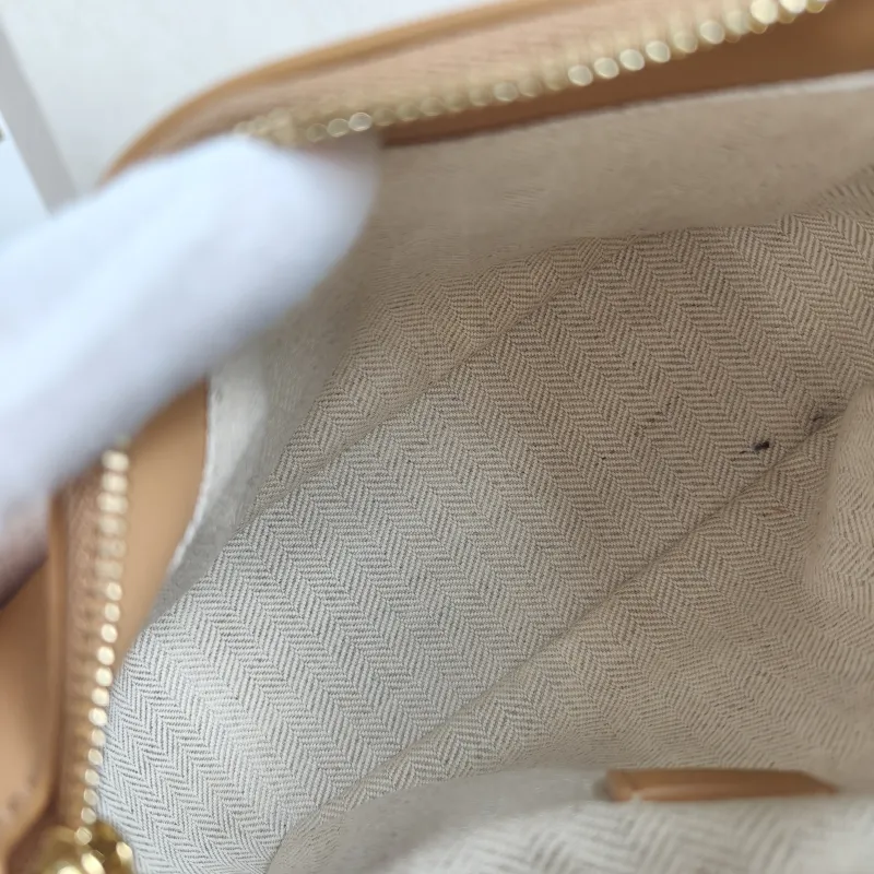 LOEWE Crossbody Bag Puzzle Black Brown Calfskin Mini 18 × 8 × 12.5 cm — detail view 11 of 13