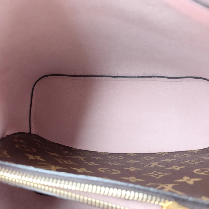 Louis Vuitton Shoulder Bag NÉONOÉ Bucket Bag PVC Medium 26 × 17.5 × 26 cm — detail view 3 of 9
