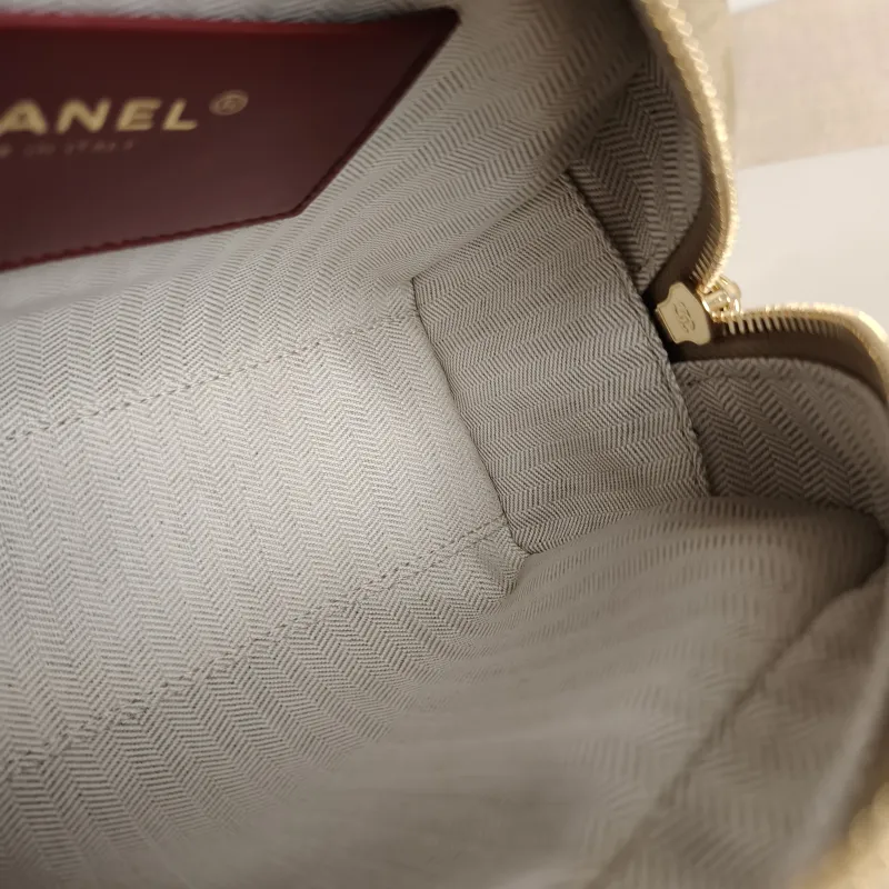 Chanel Crossbody Bag Bowling Bag Taupe Suede One Size 20 × 9 × 12 cm — detail view 10 of 12
