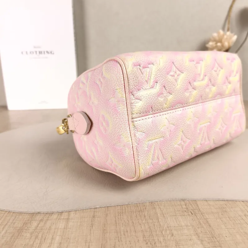 Louis Vuitton Crossbody Bag Speedy20 Pink Calfskin20.5 × 12 × 13.5 cm — detail view 9 of 12