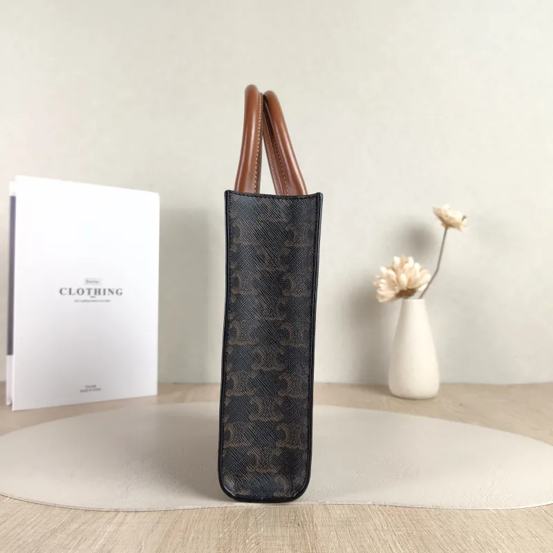CELINE Crossbody Bag CABAS Mini Monogram PVC Mini 17 × 4 × 20.5 cm — detail view 2 of 9