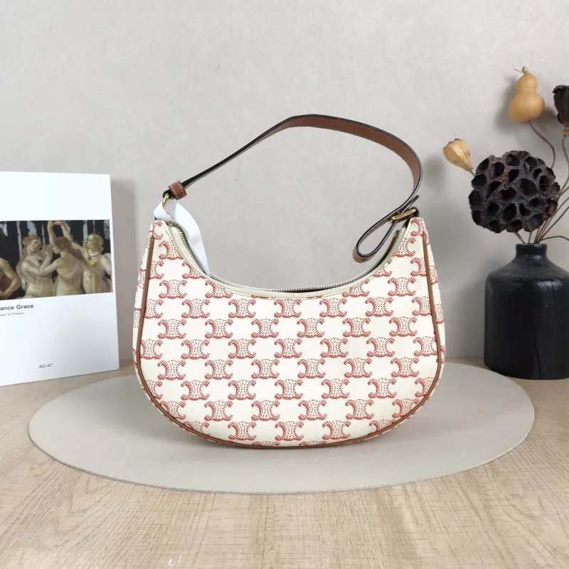 CELINE Shoulder Bag AVA Red PVC Medium23 × 6 × 13.5 cm