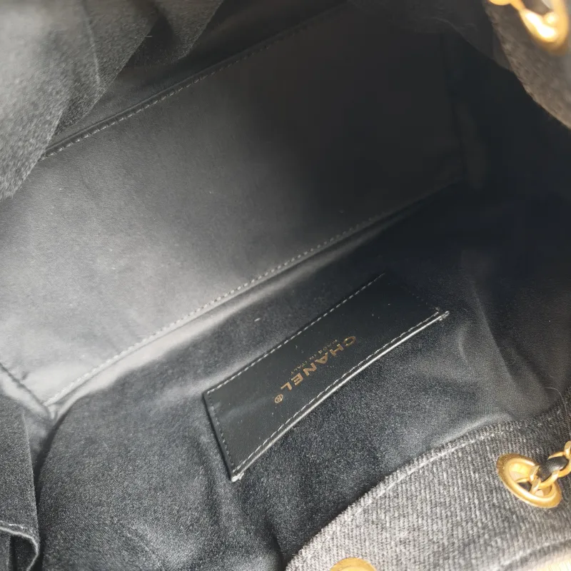Chanel Shoulder Bag 25Bag Grey Small 26 × 14 × 30 cm — detail view 1 of 12