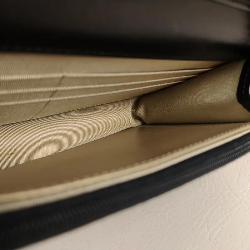 Chanel Crossbody Bag Classic Flap WOC CF WOCWOC Bag Edition Black Lambskinmini19.2 × 3.5 × 12.3 cm — detail view 11 of 17