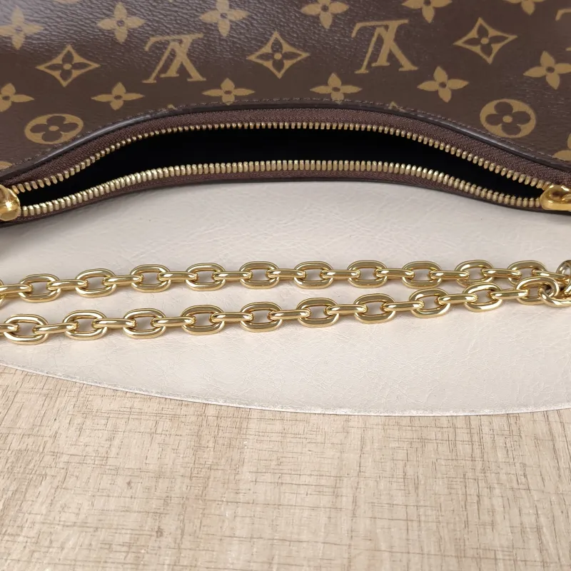 Louis Vuitton Crossbody Bag Boulogne PVC Small 26 × 9.5 × 16 cm — detail view 5 of 13