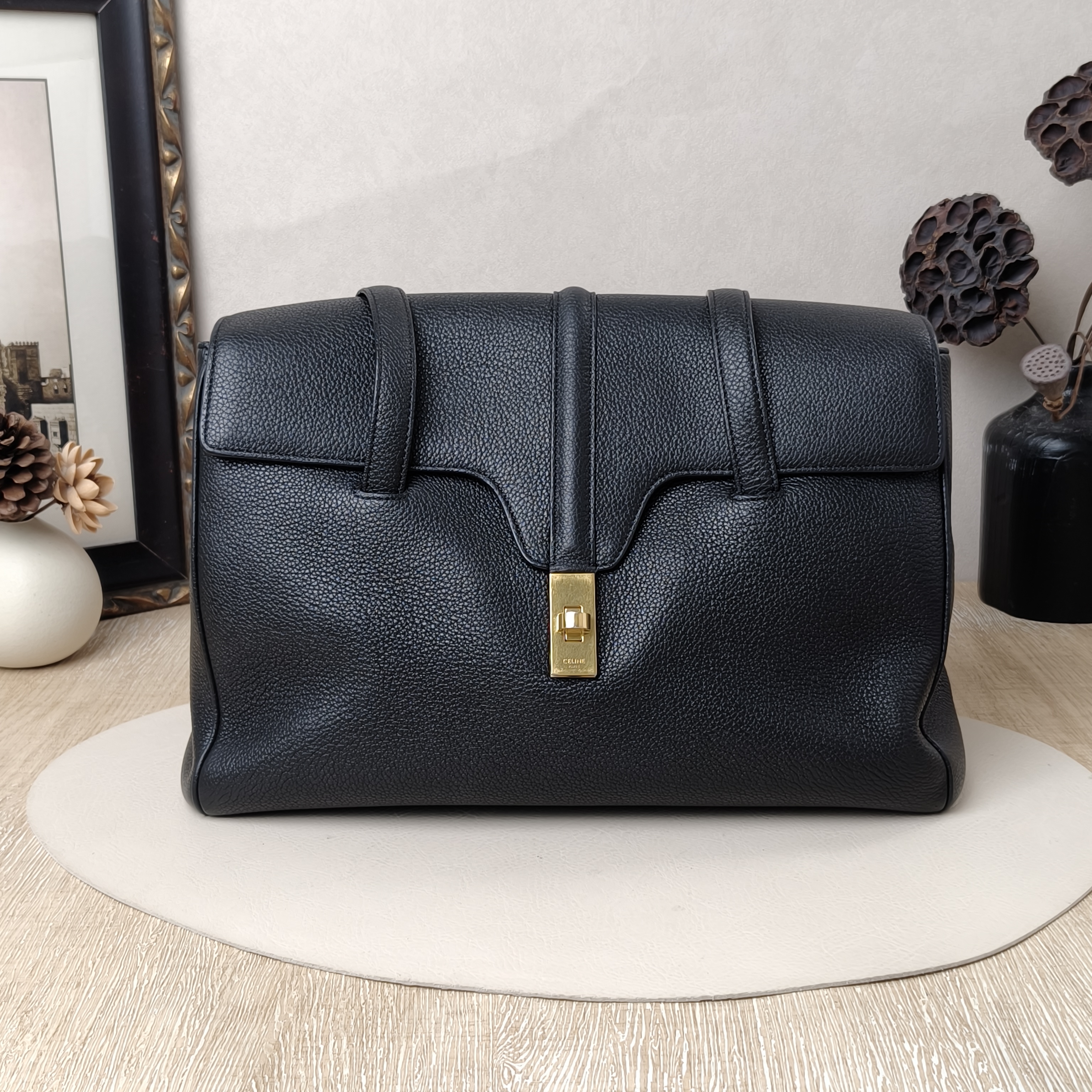 CELINE soft16Shoulder Bag Medium Black with Gold-Tone Hardware Calfskin · · 32 × 15 × 24 cm