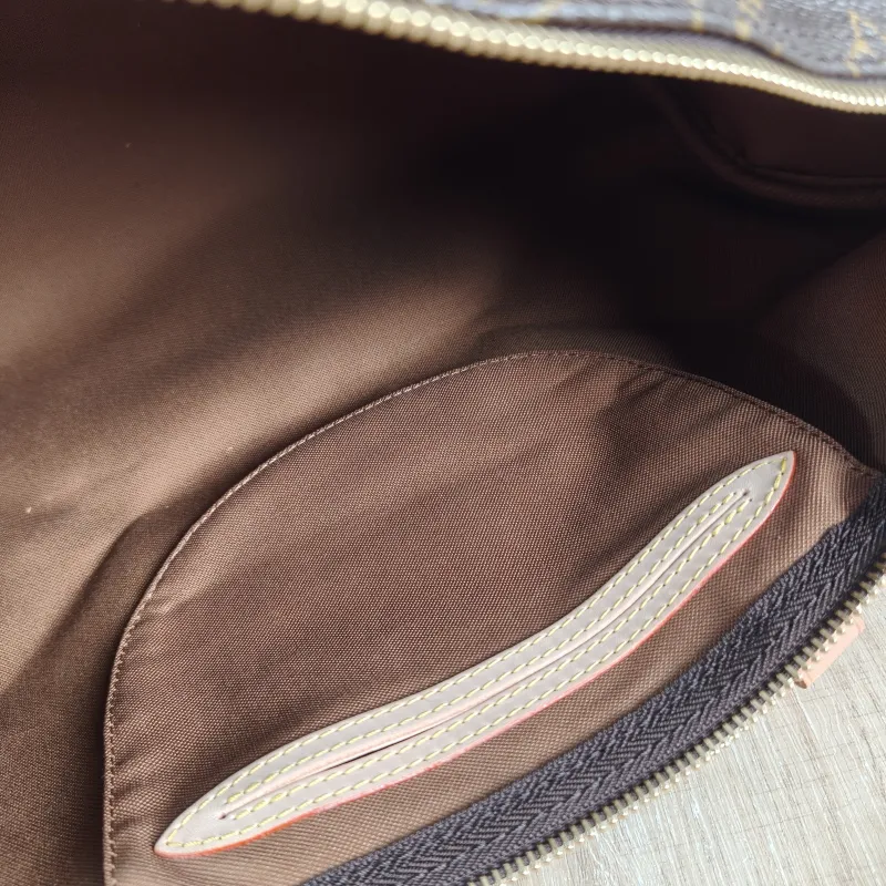 Louis Vuitton Top Handle Bag Speedy35 Edition-Monogram PVC 35 × 18 × 23 cm — detail view 2 of 9