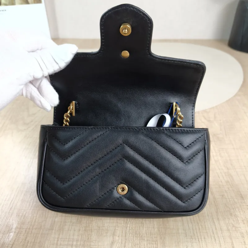 GUCCI Crossbody Bag GG Marmont Mini Marmont Mini Black Calfskinmini16.5 × 4.5 × 9.5 cm — detail view 10 of 11
