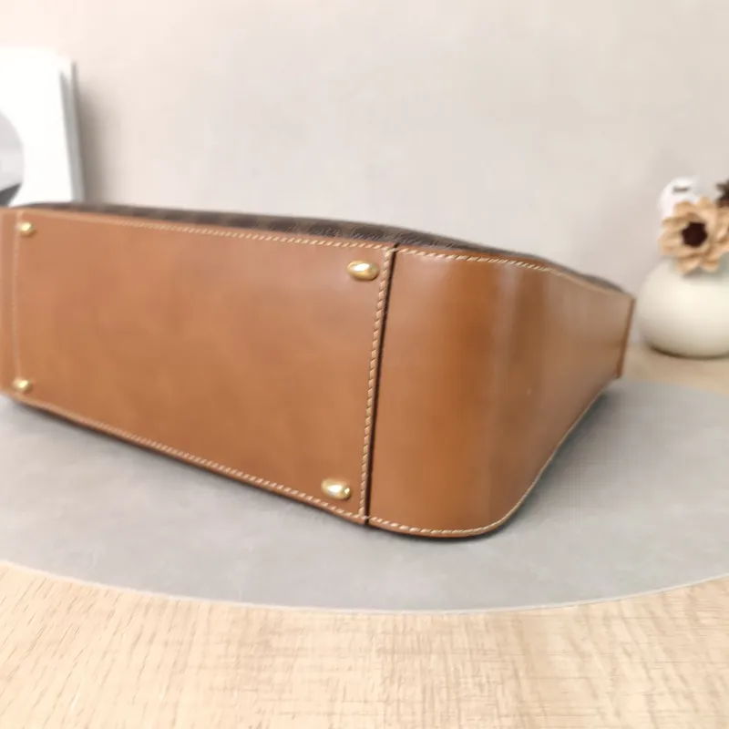 CELINE Shoulder Bag Shoulder Bag Monogram PVC One Size30.5 × 10 × 25 cm — detail view 3 of 12