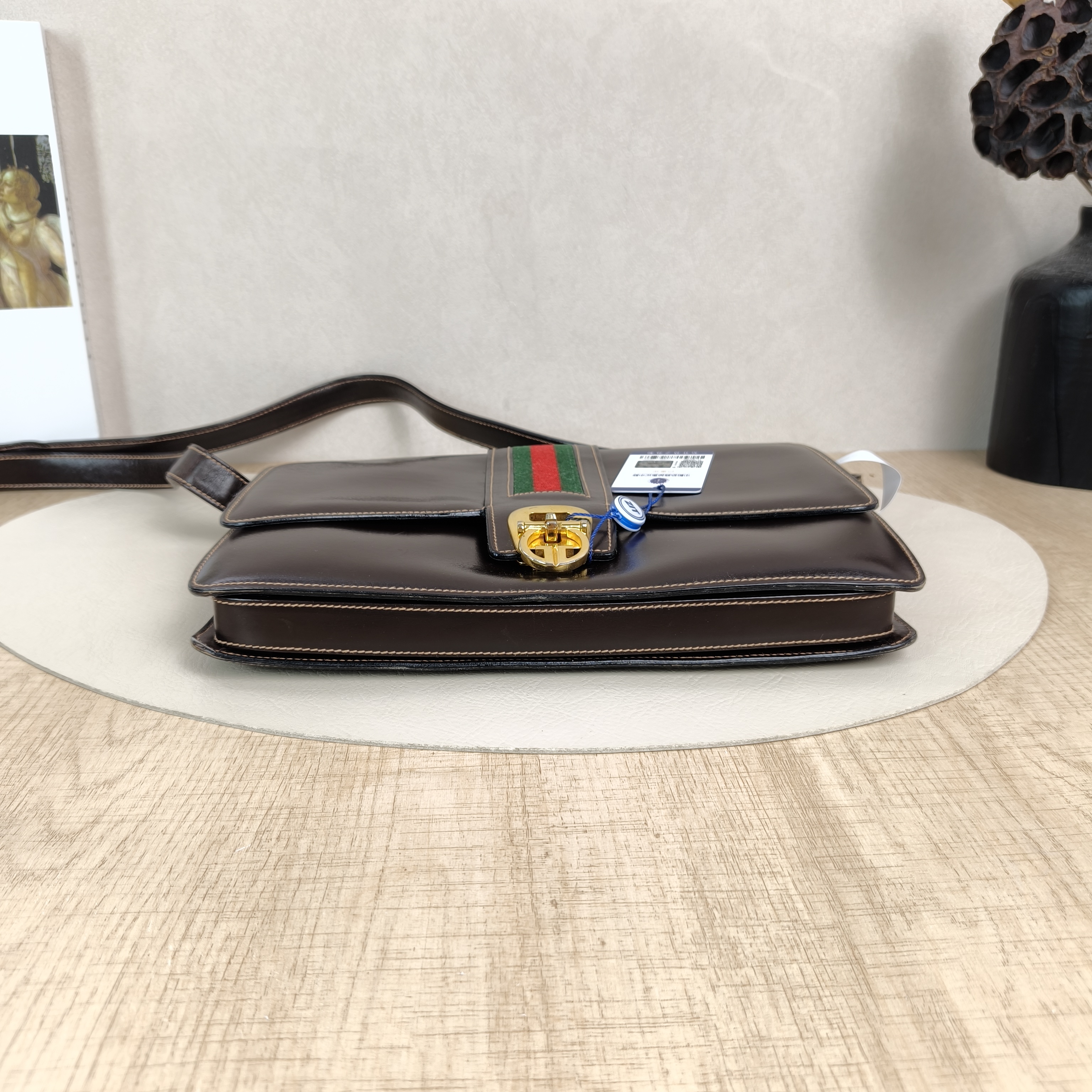 GUCCI Crossbody Bag Vintage Brown Calfskin 26.5 × 4 × 16 cm — cover view 5 of 5