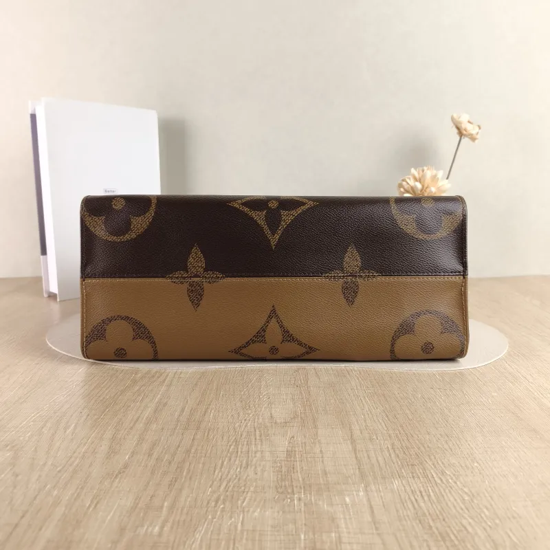 Louis Vuitton Shoulder Bag Onthego Medium Monogram PVC Medium 35 × 14 × 27 cm — cover view 2 of 4