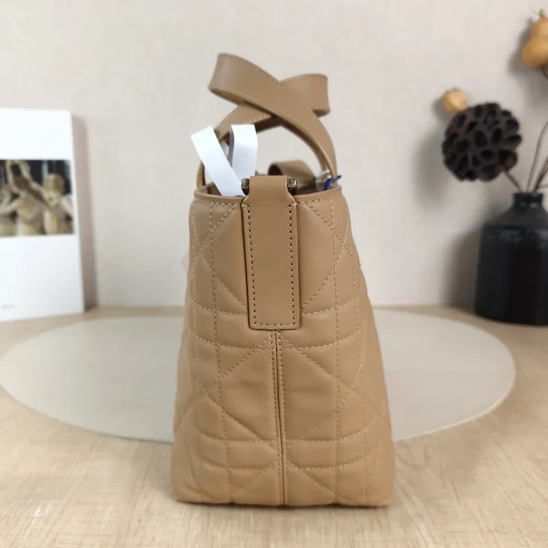 DIOR Top Handle Bag TOUJOURS Edition Brown Calfskin Small 18.5 × 12 × 18.5 cm — detail view 5 of 12