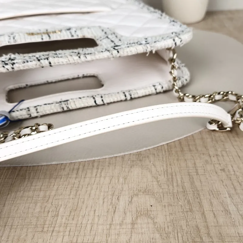 Chanel Shoulder Bag Edition c Tote Bag White Calfskin One Size26 × 6 × 29.5 cm — detail view 11 of 14