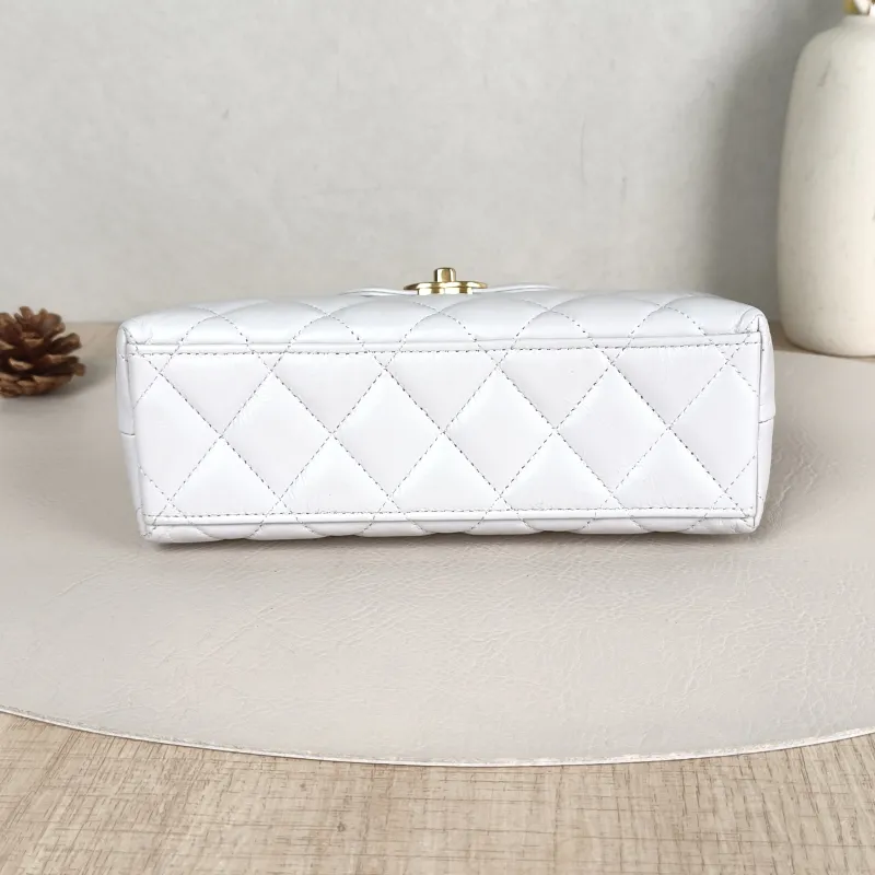 Chanel Crossbody Bag Kelly Grey Waxed Leathermini19 × 7 × 13 cm — cover view 4 of 5
