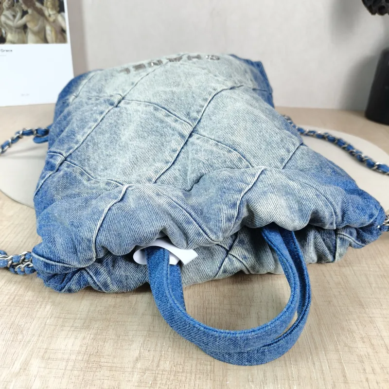 Chanel Backpack 22Bag Backpack Small 29 × 8 × 34 cm — detail view 8 of 10
