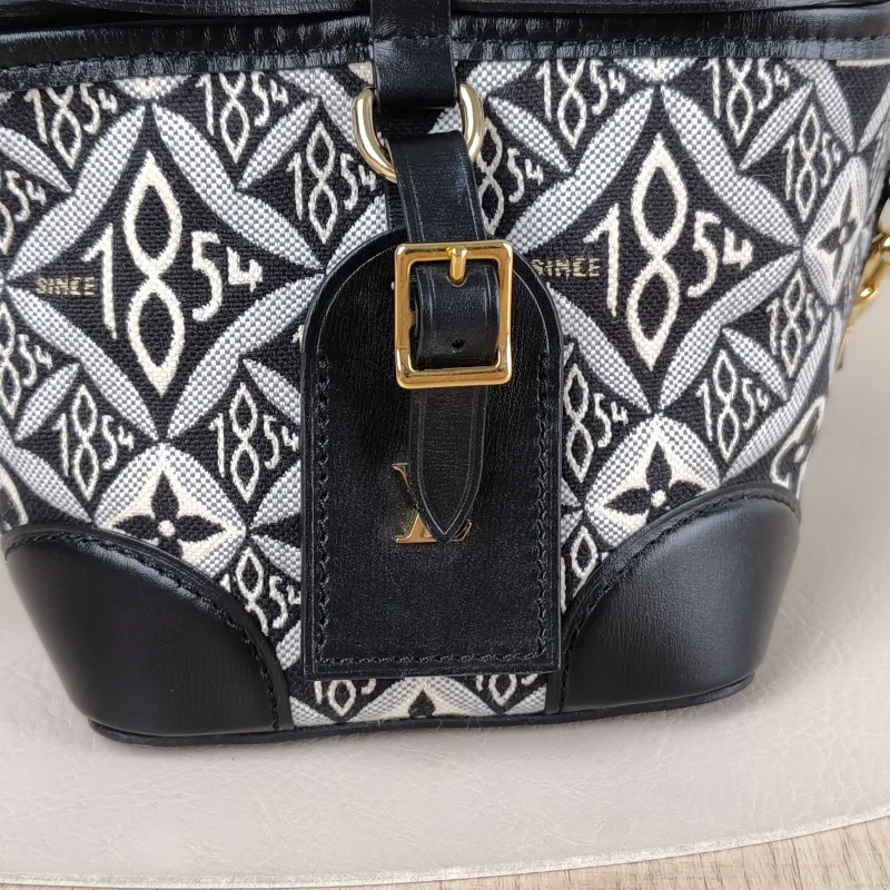 Louis Vuitton Crossbody Bag NOÉ PURSE 1854 Mini 11.5 × 11.5 × 12 cm — detail view 5 of 8