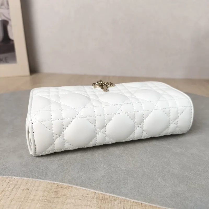 DIOR Crossbody Bag My Chain Bag White Lambskin One Size 18 × 3.5 × 10 cm — detail view 12 of 12