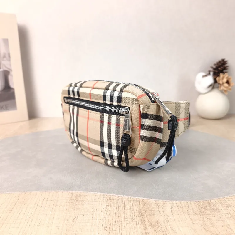 BURBERRY Belt Bag Belt Bag Canvas One Size 18 × 4 × 13.5 cm — cover view 4 of 5