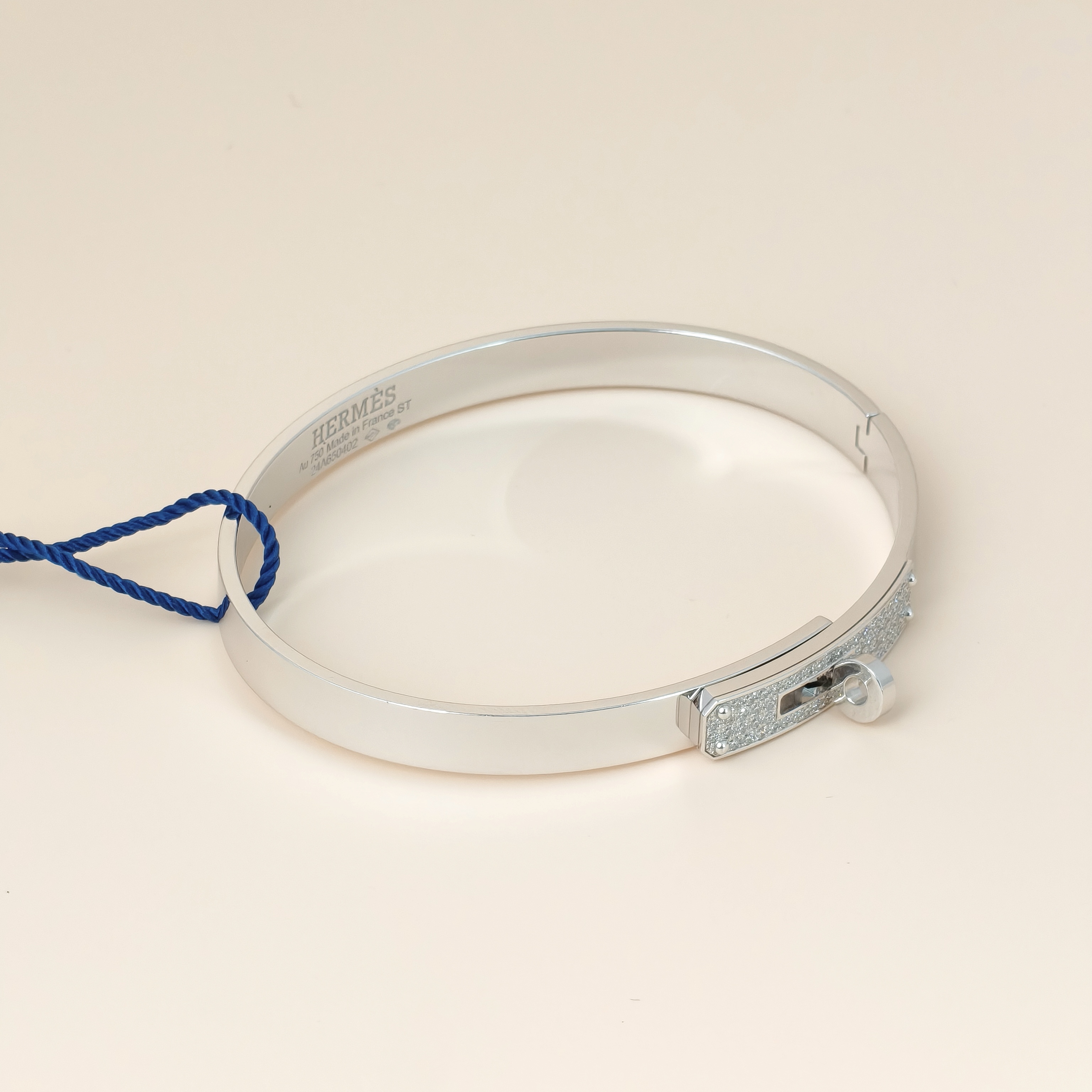 Hermès Bangle Kelly Bangle White Gold 18KW hite Gold Diamond One Size 0.55 ST 16.3cm — cover view 9 of 12