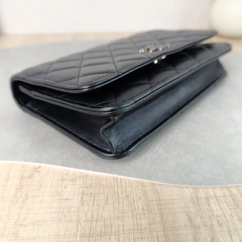 Chanel Crossbody Bag CF WOC Black Lambskin Mini 19.2 × 3.5 × 12.3 cm — detail view 4 of 12