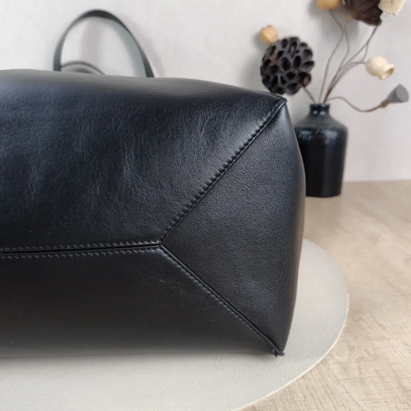 LOEWE Top Handle Bag Puzzle Fold Shopping Tote Black CC alfskin Large 42 × 41 × 18 cm — detail view 4 of 9