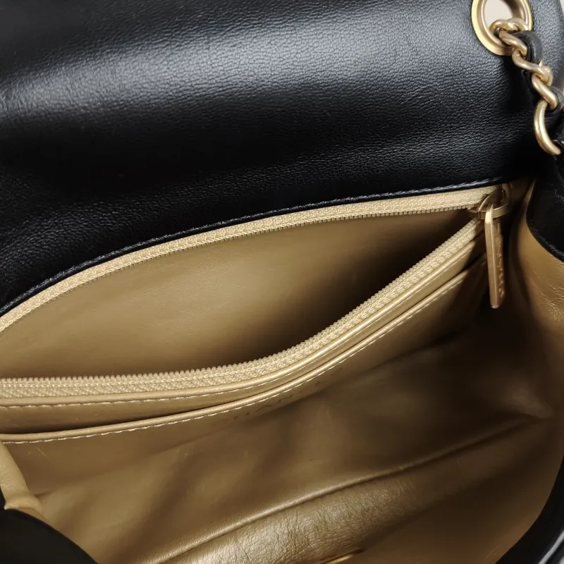 Chanel Crossbody Bag Classic Flap Large Mini CF Mini Black with Gold-Tone Hardware Lambskin mini20 × 6 × 12 cm — detail view 13 of 14