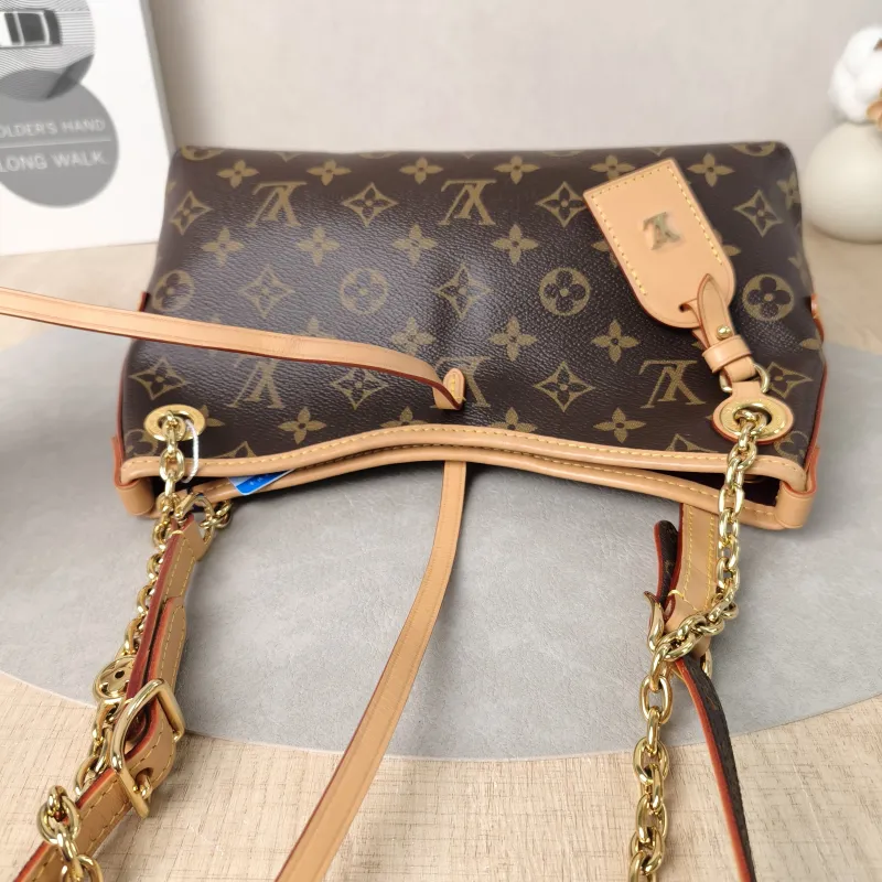 Louis Vuitton Crossbody Bag Carryall BB Monogram PVCBB26 × 10 × 17 cm — detail view 12 of 13